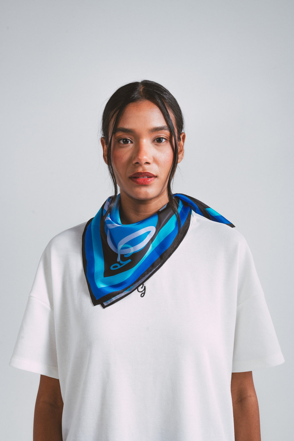 Pañoleta Mediana - Negro Medianoche