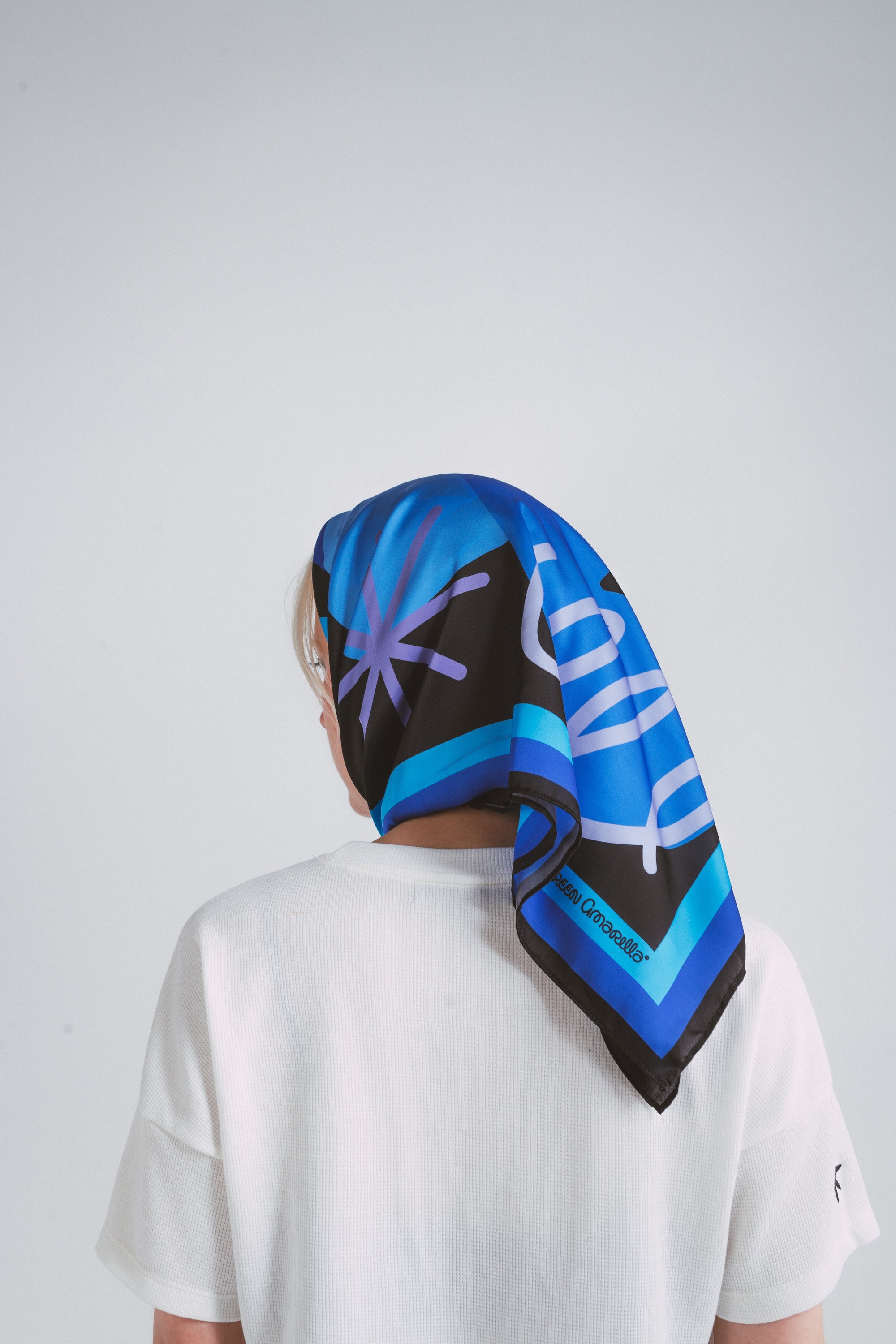 Pañoleta Grande - Negro Medianoche