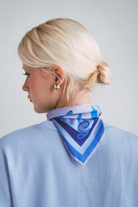 Pañoleta Mediana - Morado Alba